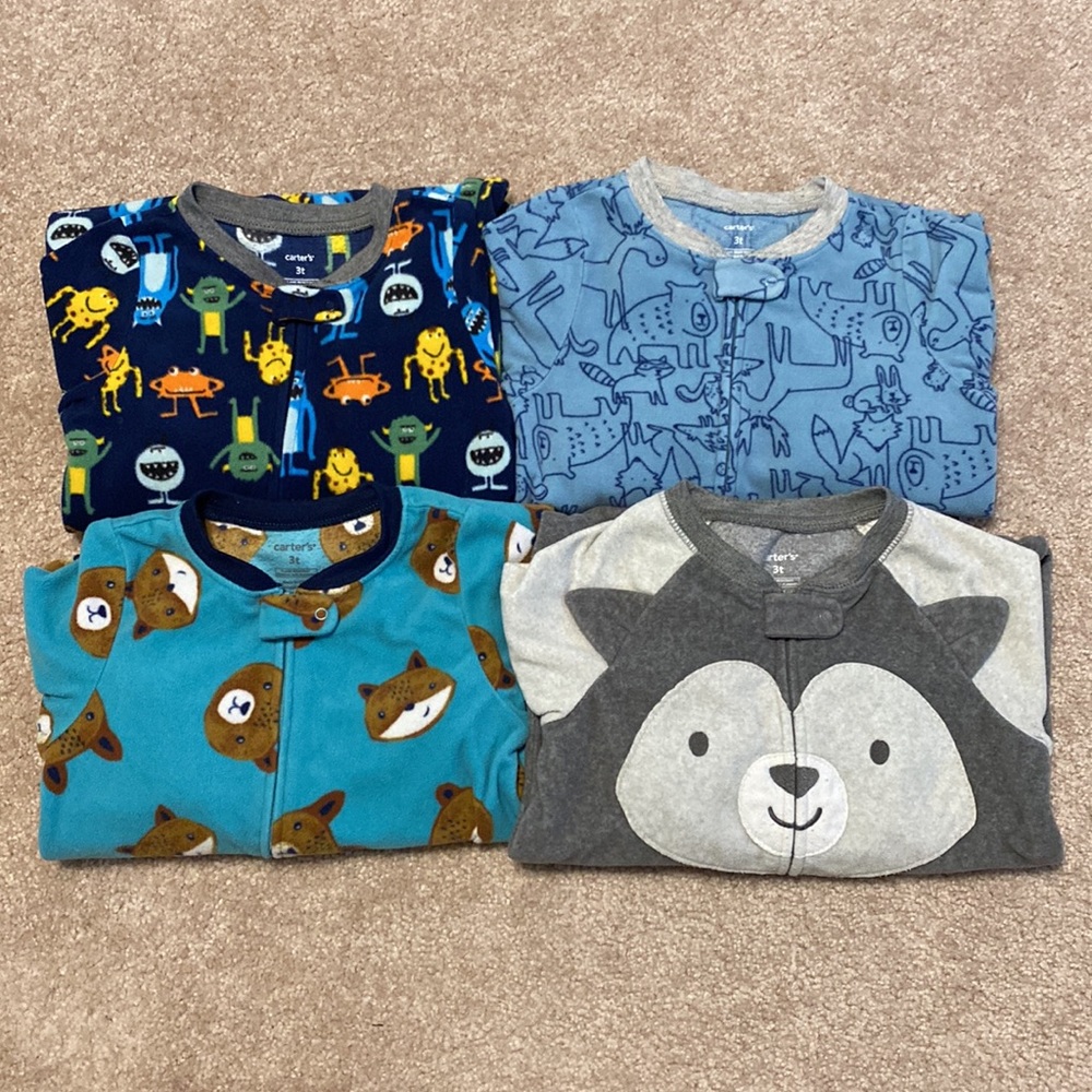 Carter’s toddler boy fleece footie pajamas
